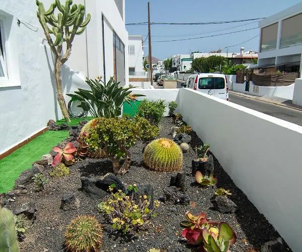 Casa Siroco Sol Playa Honda (Lanzarote)